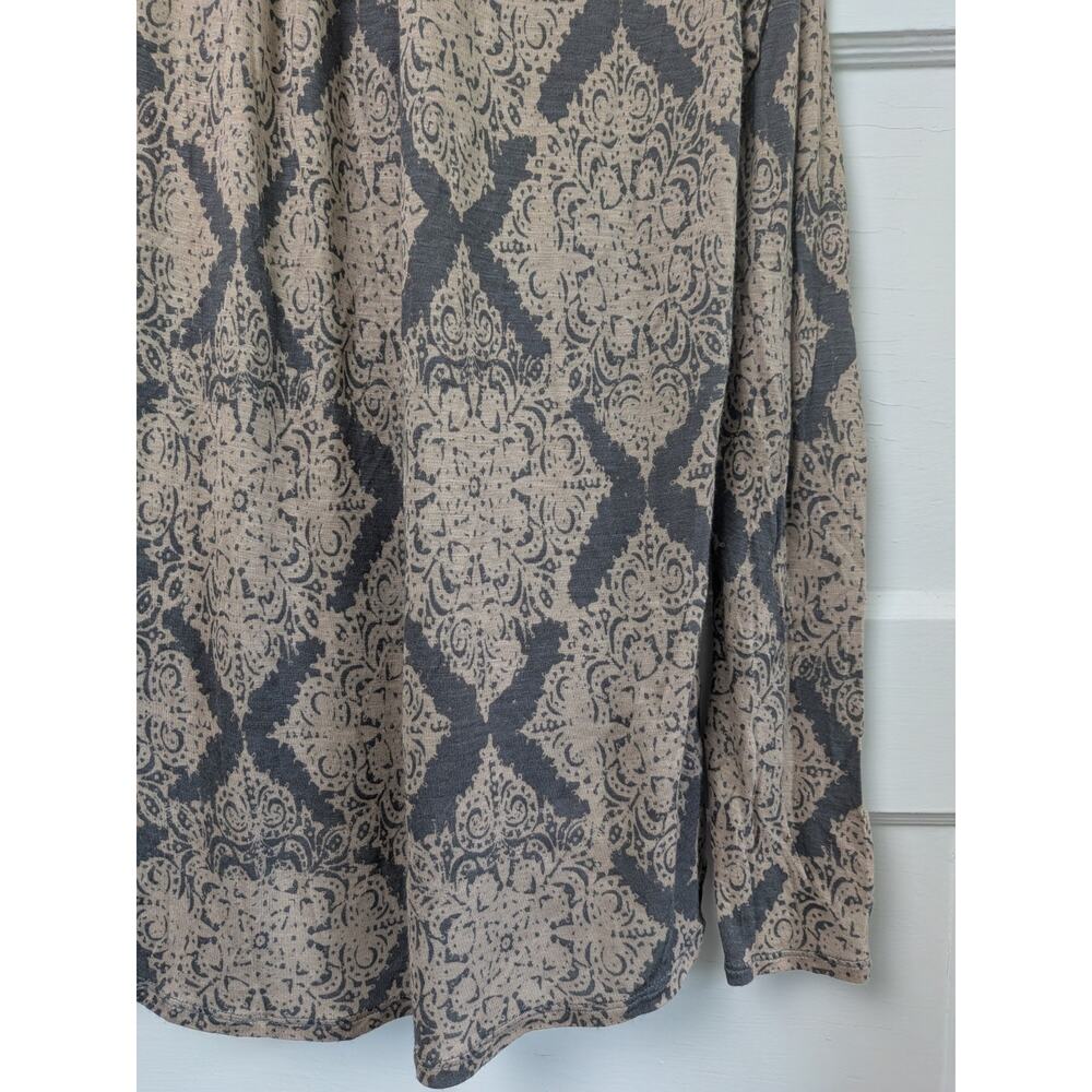Tiny Anthropologie Floral Wrap Blouse Small Surplice Long Sleeve Gray - Picture 14 of 16